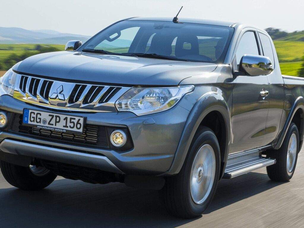 Tappetini per Mitsubishi L200 2015 - 2023