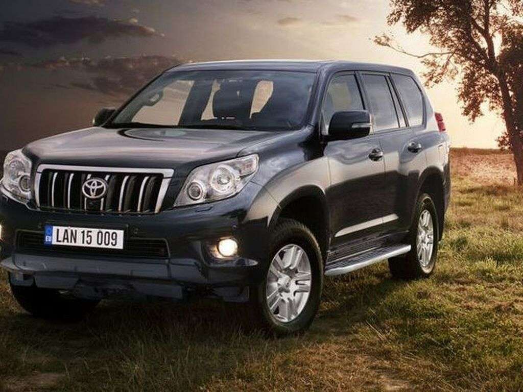 Tappetini per Toyota Landcruiser J15 2009 - 2024