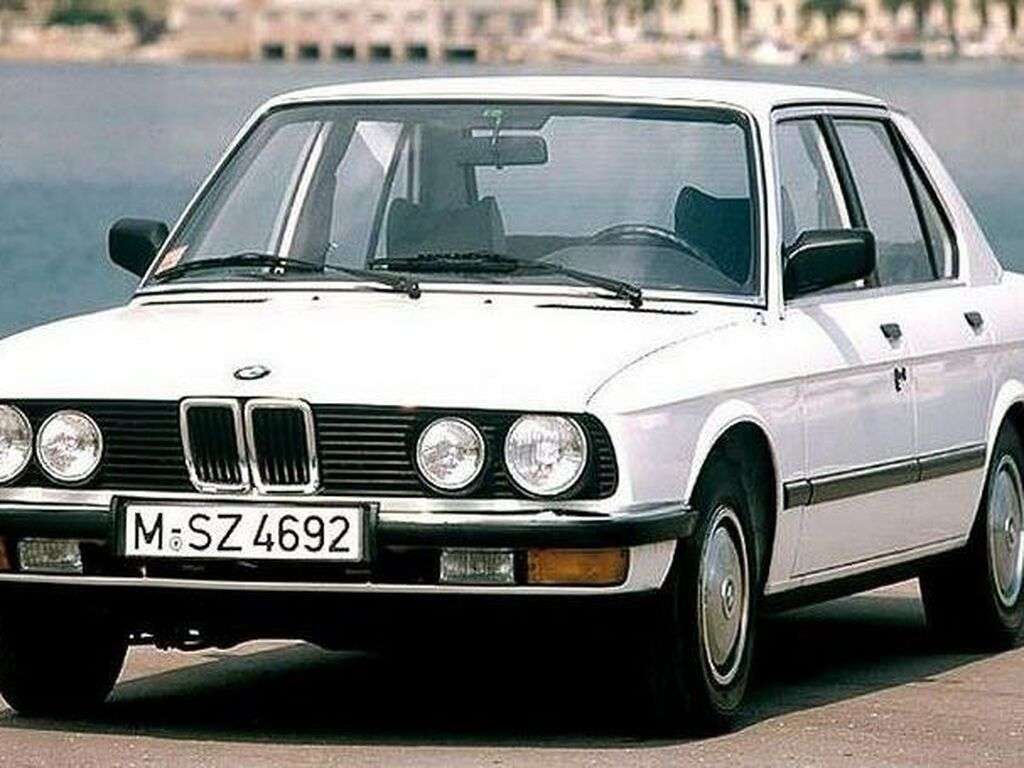 Tappetini per BMW Serie 5 E28 1981 - 1988