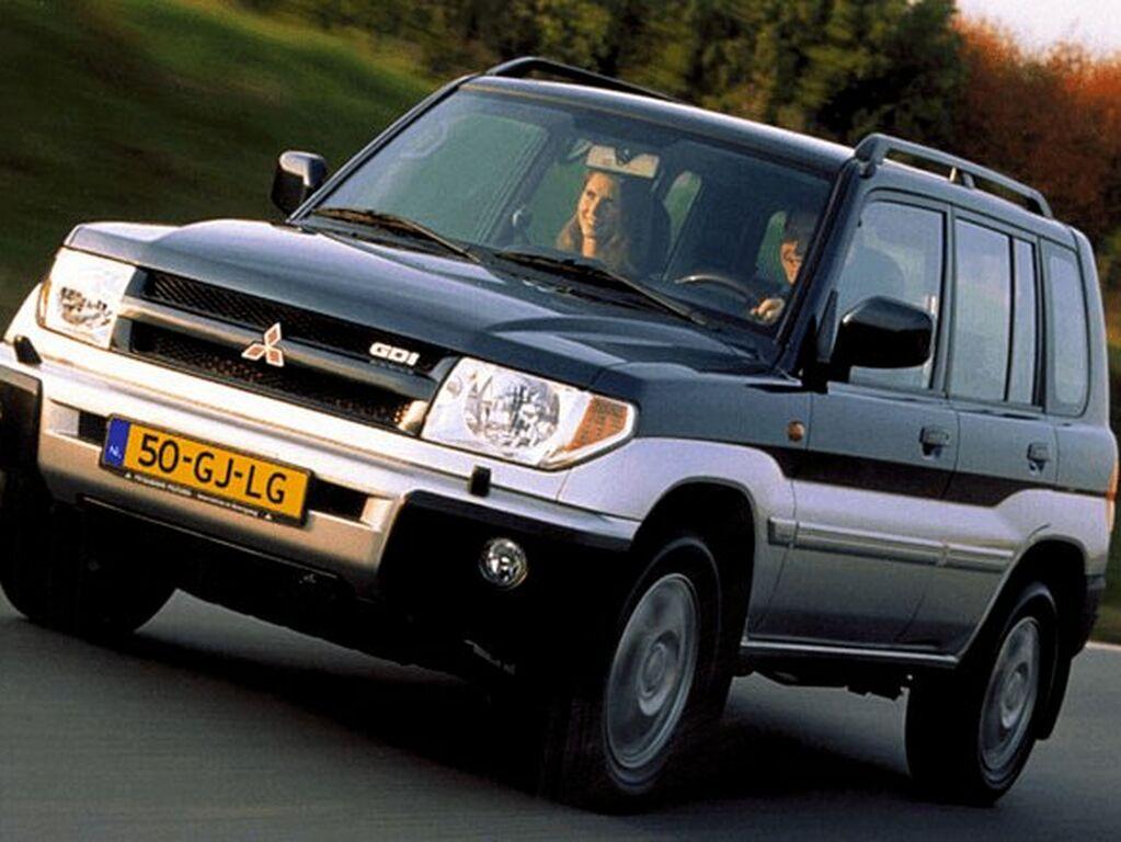 Tappetini per Mitsubishi Pajero 2000 - 2006