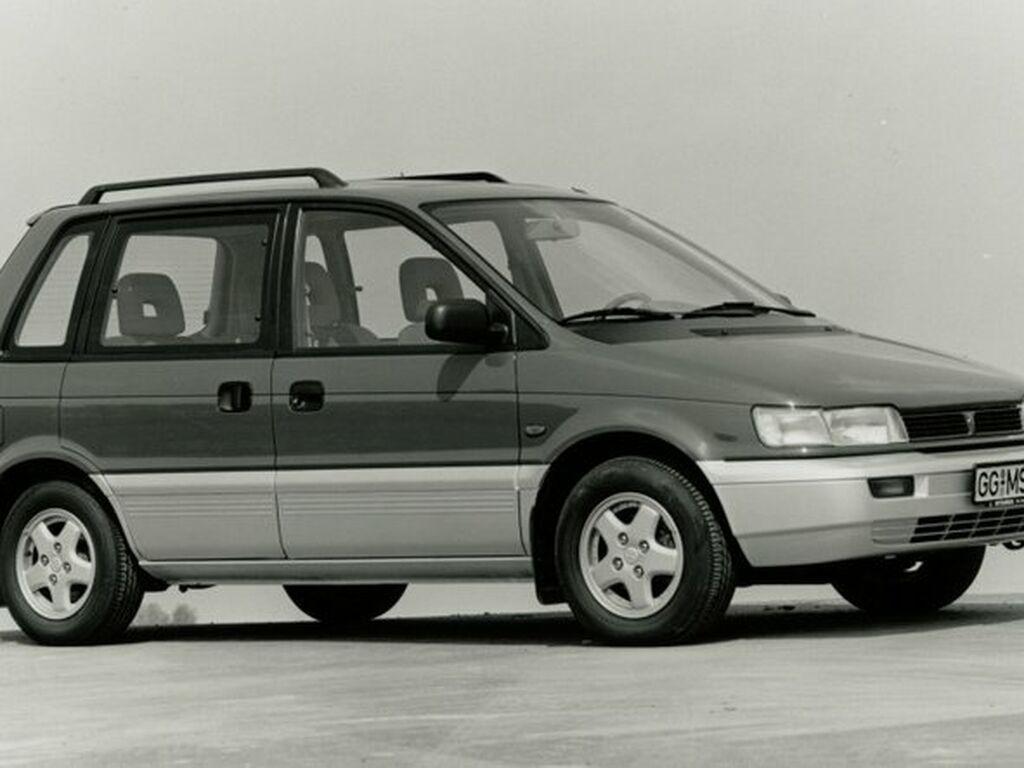 Tappetini per Mitsubishi Space Runner 1991 - 1999