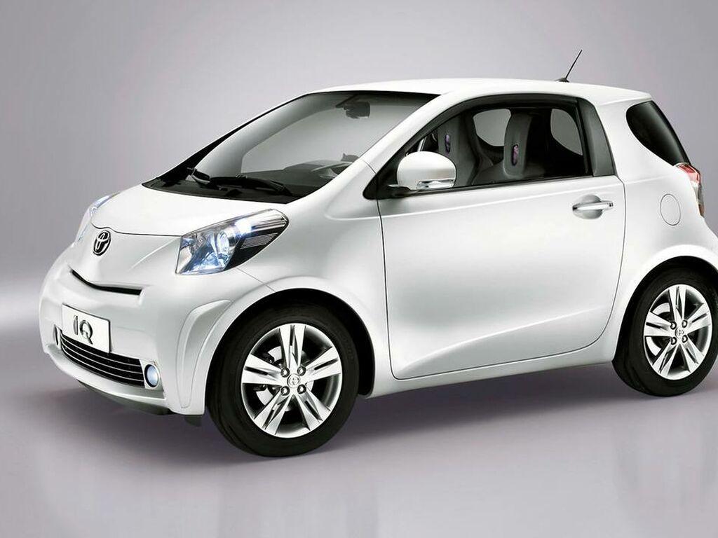 Tappetini per Toyota IQ 2008 - 2014