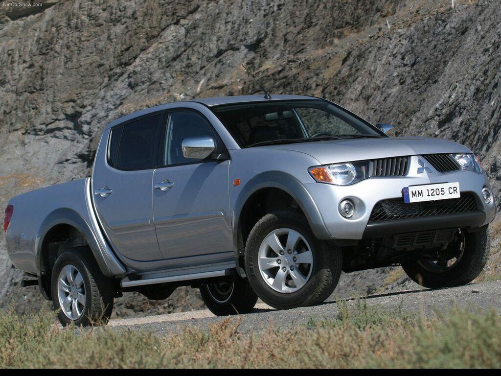 Tappetini per Mitsubishi L200 2006 - 2015