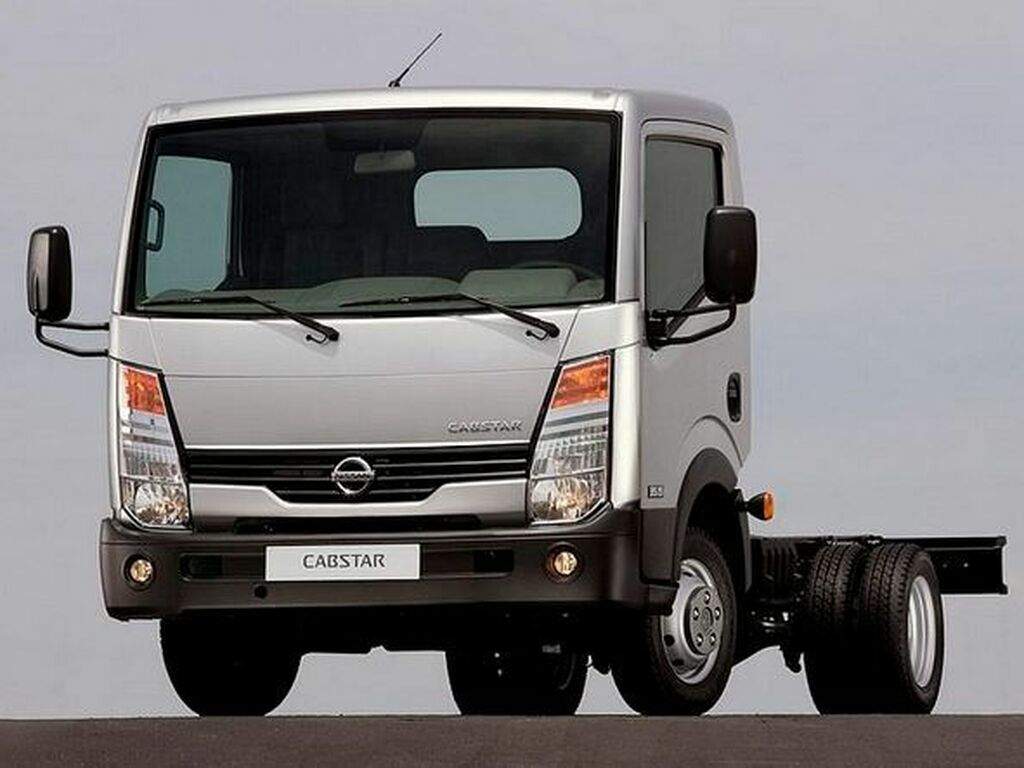Tappetini per Nissan Cabstar 1992 - 2011