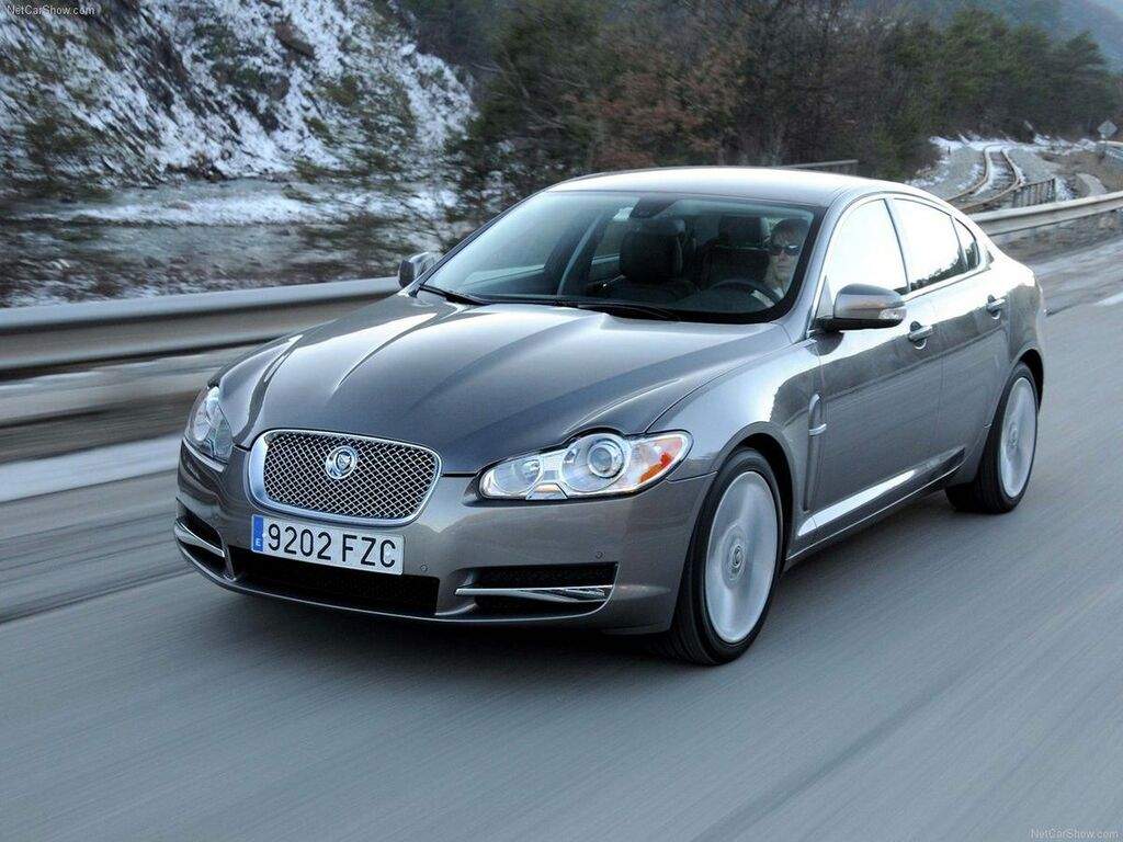 Vasca baule per Jaguar XF 2008 - 2015
