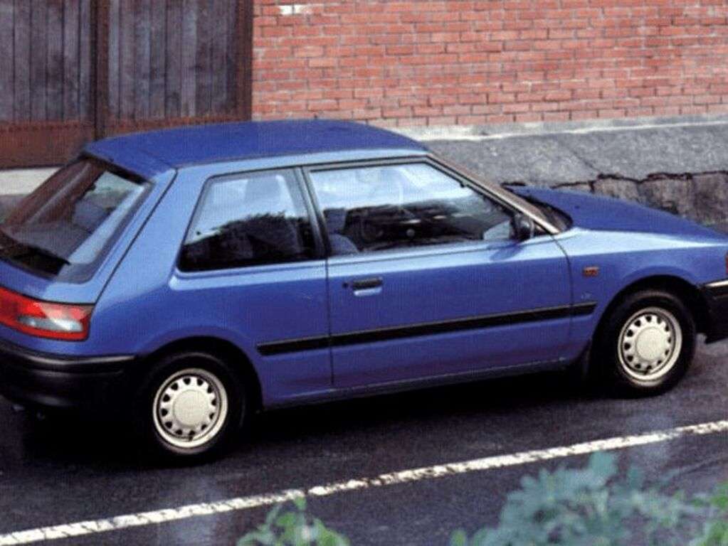 Tappetini per Mazda 323 1994 - 1998