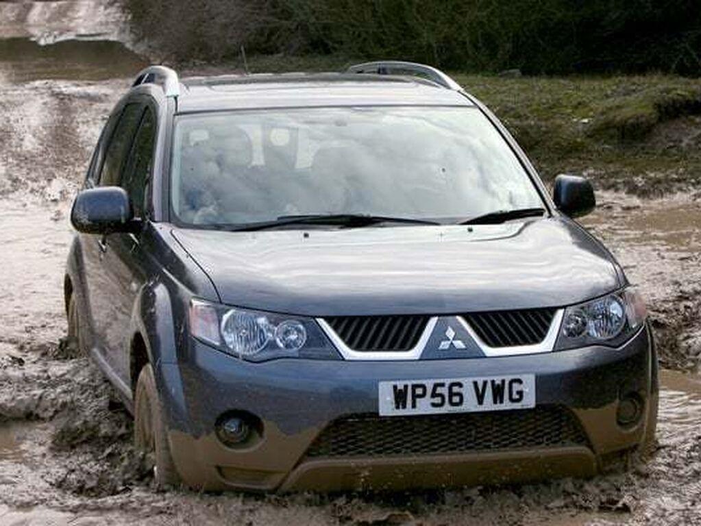 Tappetini per Mitsubishi Outlander 2007 - 2012