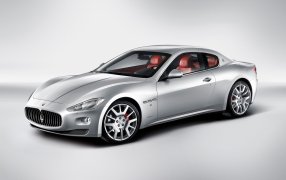 Tappetini per Maserati GranCabrio. 