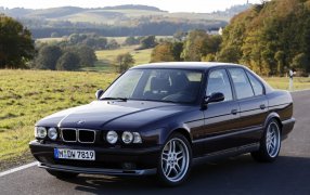 Tappetini per BMW Serie-5 E34