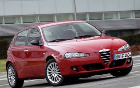 Tappetini per Alfa Romeo 147. 